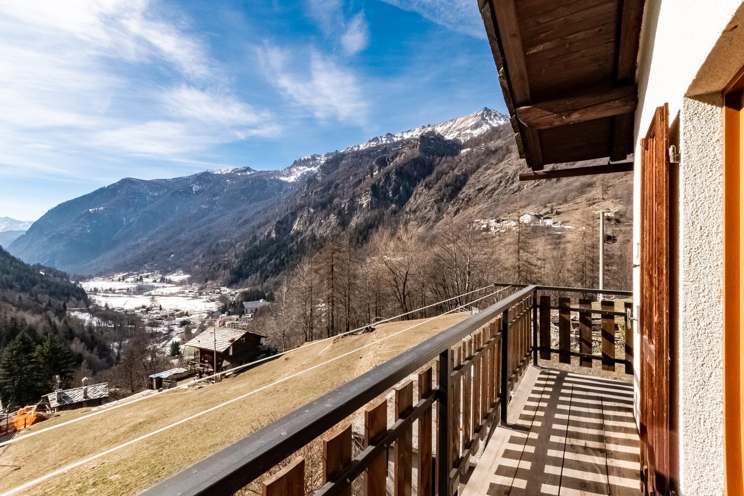 Relax & Sports -Cervinia- Maison Valtournenche Bagian luar foto